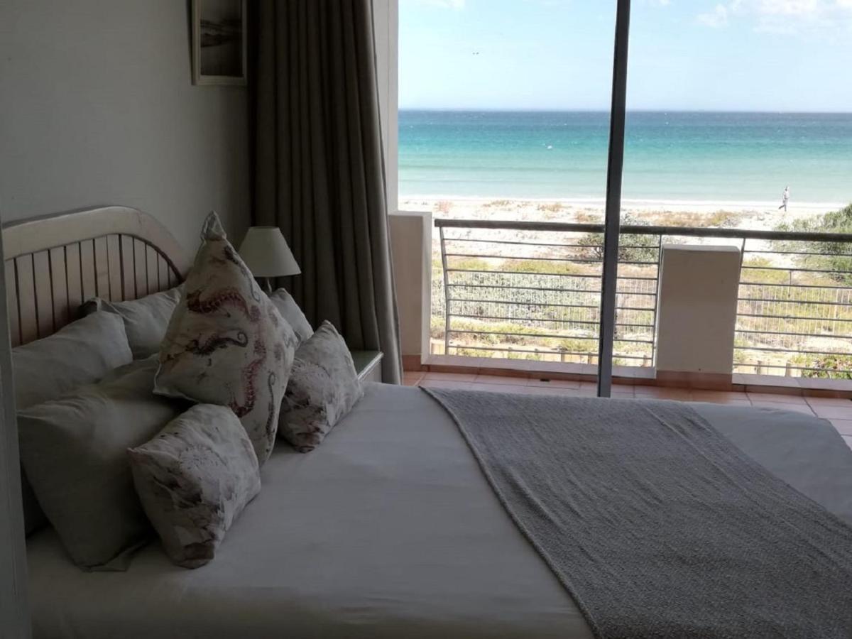 Cape Town Beachfront Apartments At Leisure Bay Exterior foto