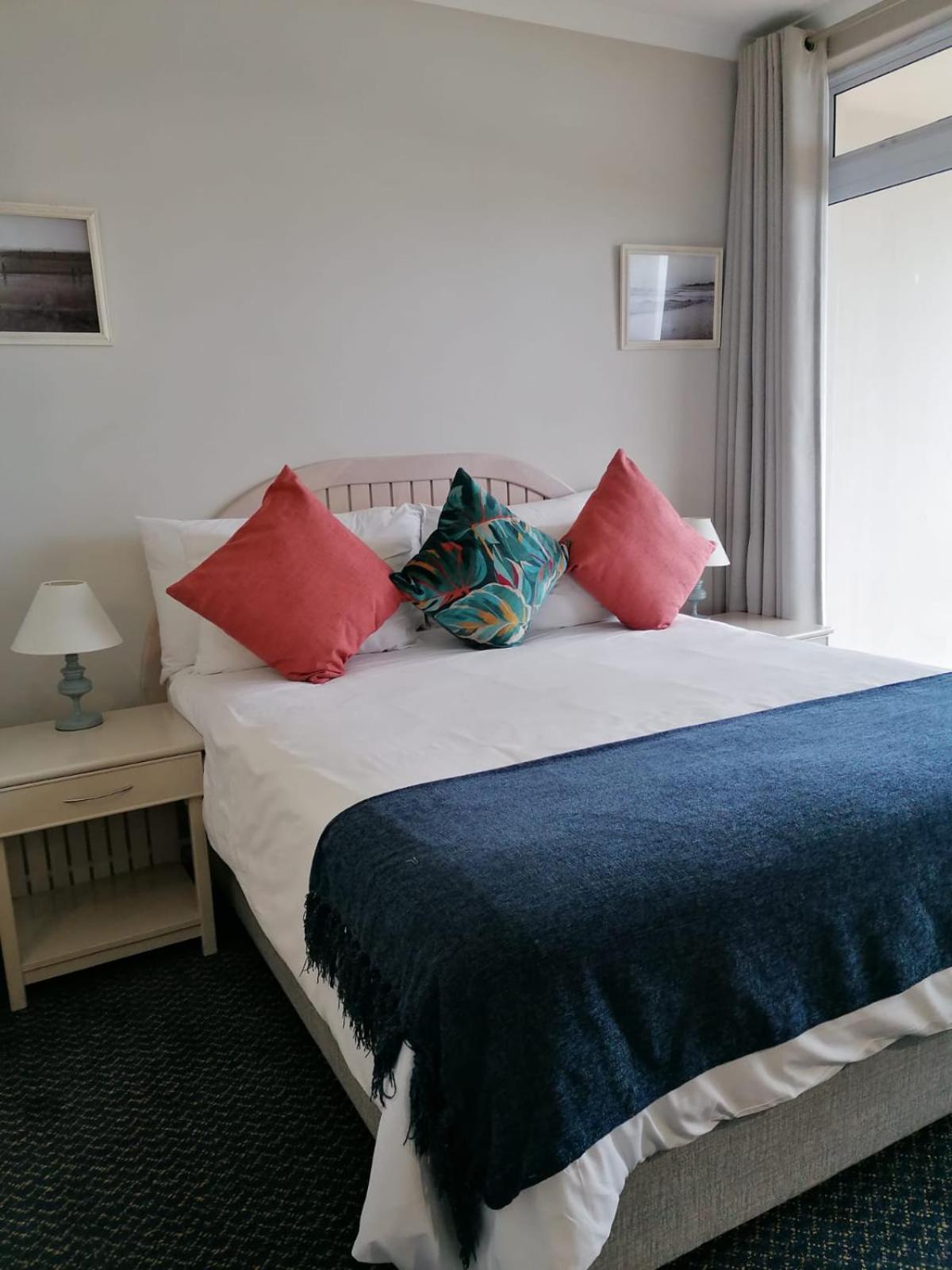 Cape Town Beachfront Apartments At Leisure Bay Exterior foto