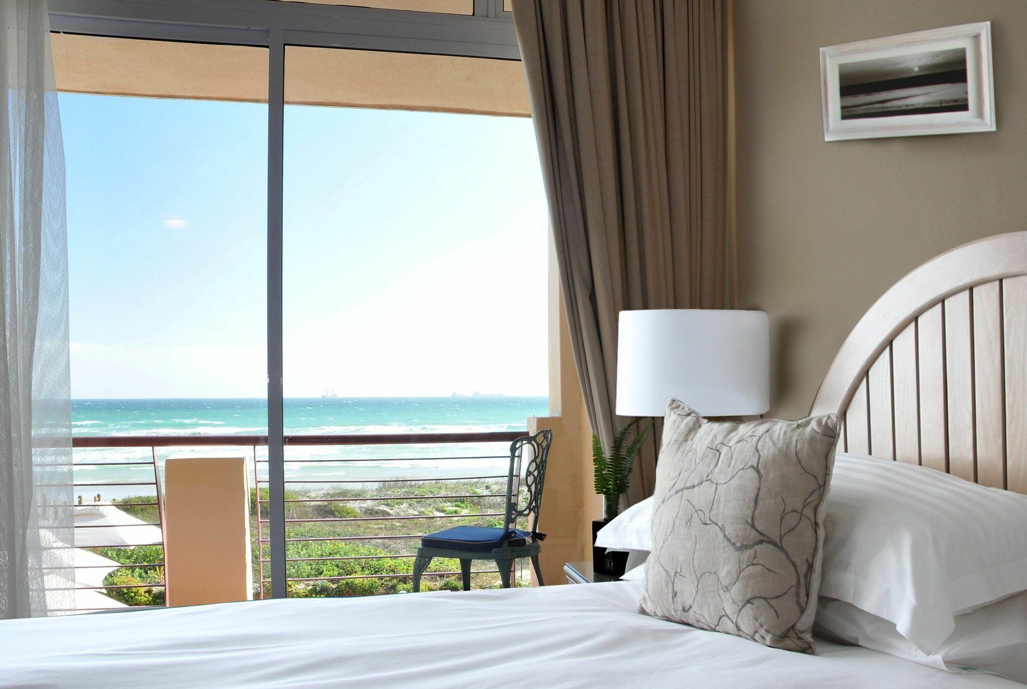 Cape Town Beachfront Apartments At Leisure Bay Exterior foto